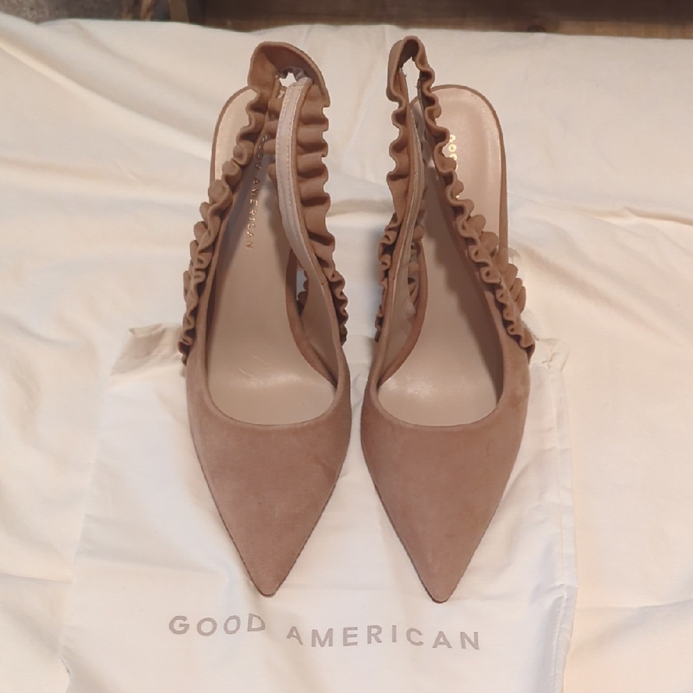 NEW Good American Nude Suede Slingback 10.5